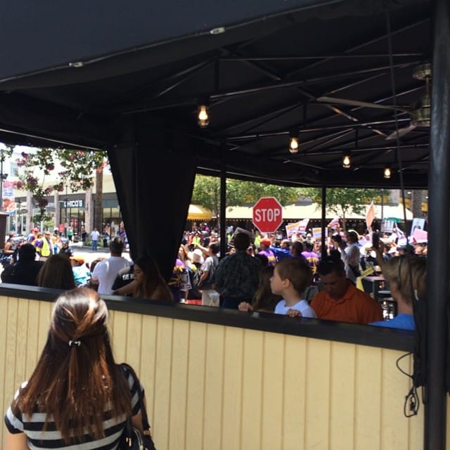 At lunch and there is a protest going on in front of Brüxie USWW is what the signs say.