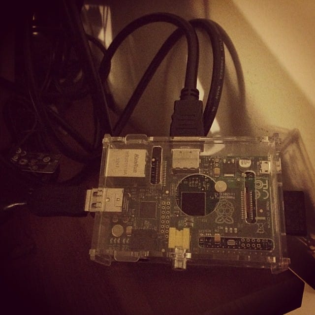 This little "bundle" of awesome takes me back to yesteryear playing retro arcade games. NES SNES, Genesis & MAME all rolled into one. #365 Post image