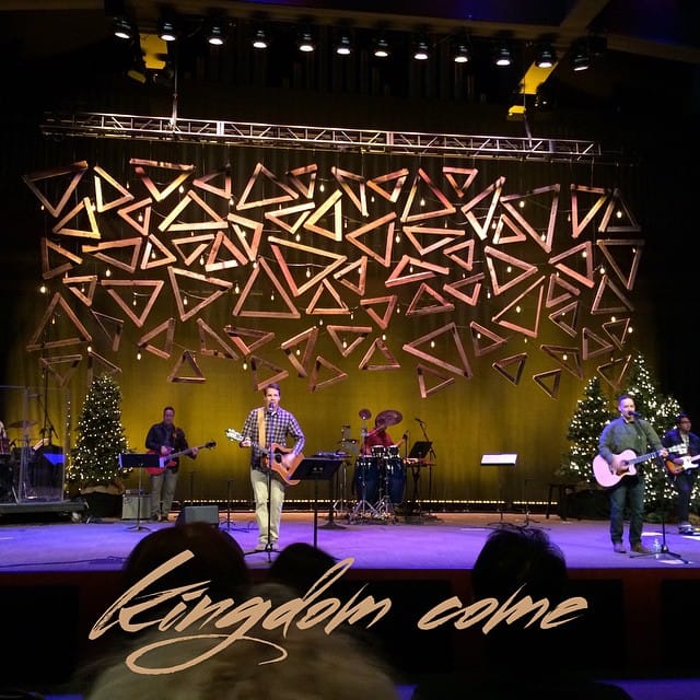 Watching my ever talented boss Billy up on stage & Andy's art piece #evfreefullerton #kingdomcome Post image