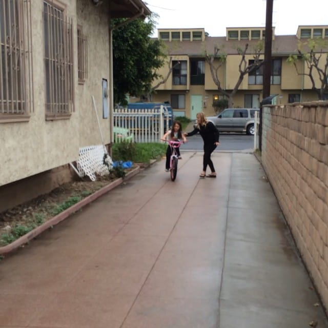 Hanging out with the cousins. Dropped off Jess old bike so thy can ride it. Post image