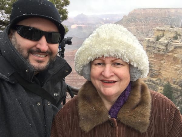 Snowing at the Grand Canyon